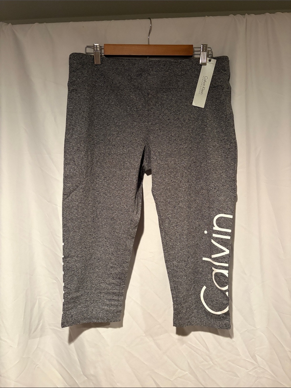 Calvin Klein Girls Heather Gray Logo Capri Leggings